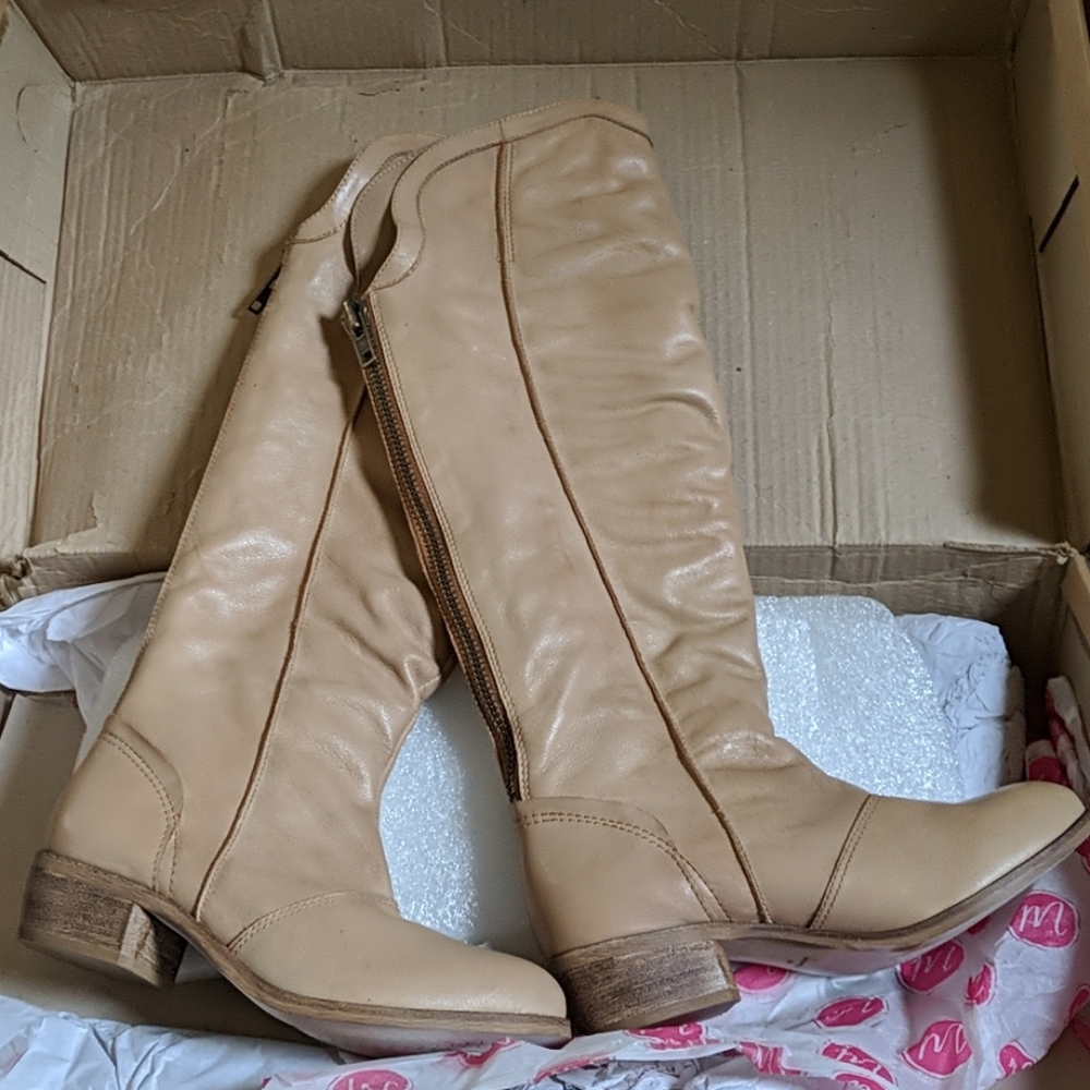 MATISSE Fairlane Knee Boots